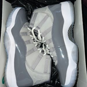 Air Jordan Retro ‘Cool Grey’